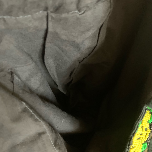 Beautiful beaded artwork bag beaded peacock design - Picture 6 of 6